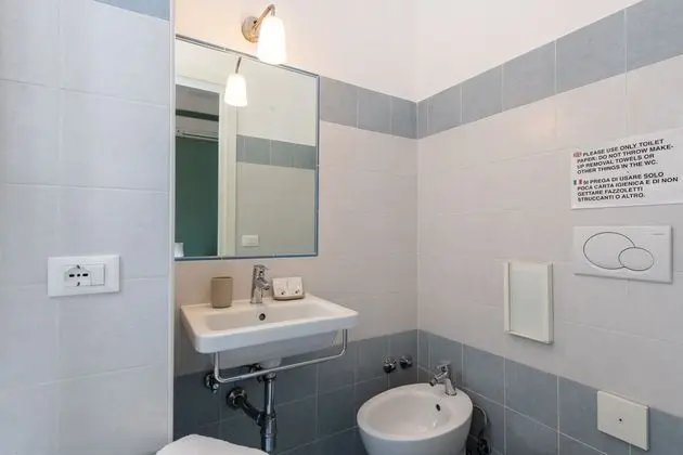 Basic Üç Kişilik Oda