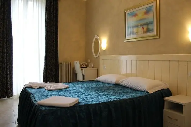 Classic Tek Büyük veya İki Ayrı Yataklı Oda, Sigara İçilmez