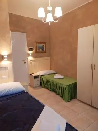 Classic Tek Büyük veya İki Ayrı Yataklı Oda, Sigara İçilmez