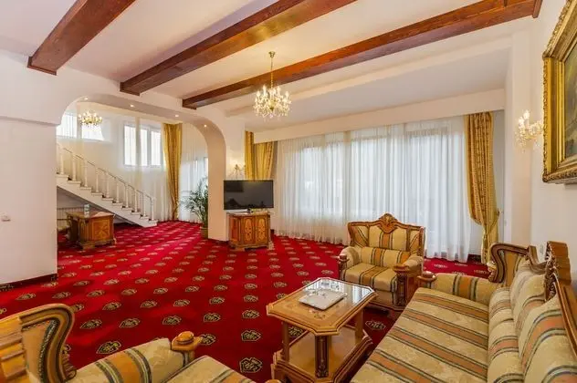 Deluxe Süit, Balkon