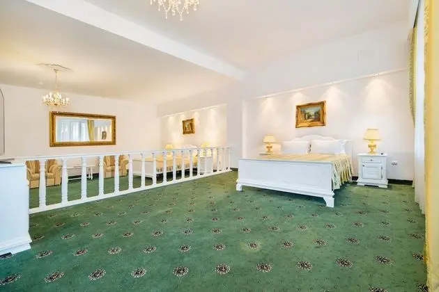Executive Tek Büyük veya İki Ayrı Yataklı Oda, 2 Büyük (Queen) Boy Yatak, Balkon, Dağ Manzaralı