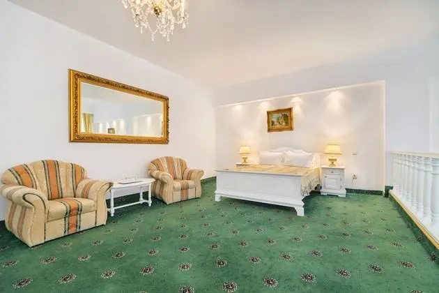 Executive Tek Büyük veya İki Ayrı Yataklı Oda, 2 Büyük (Queen) Boy Yatak, Balkon, Dağ Manzaralı