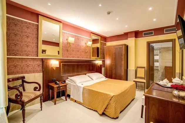 Superior Tek Büyük veya İki Ayrı Yataklı Oda