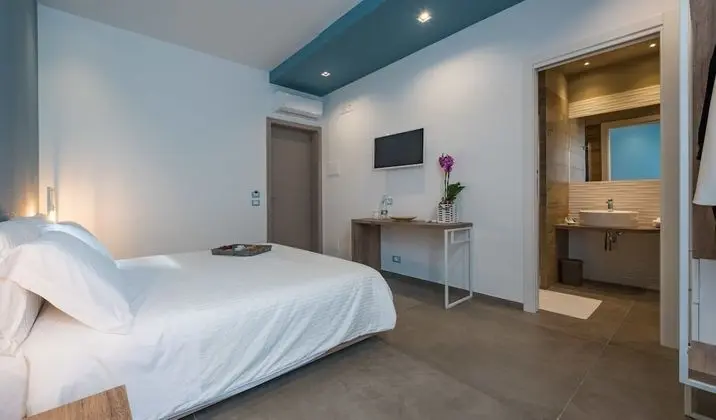 Tek Büyük Yataklı Oda