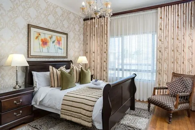 Double Room (1)