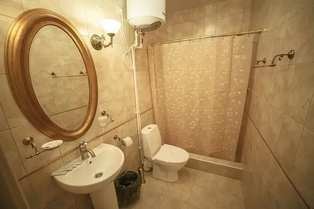 Standard Tek Büyük Yataklı Oda