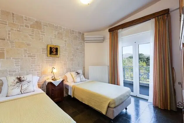 Family Villa, 5 Yatak Odası, Kişiye Özel Havuzlu, Dağ Manzaralı