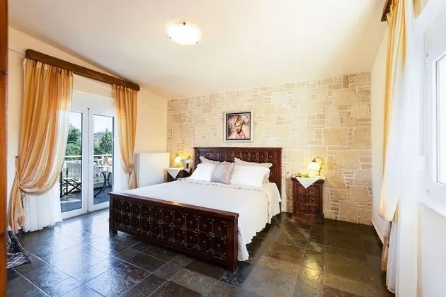Family Villa, 5 Yatak Odası, Kişiye Özel Havuzlu, Dağ Manzaralı