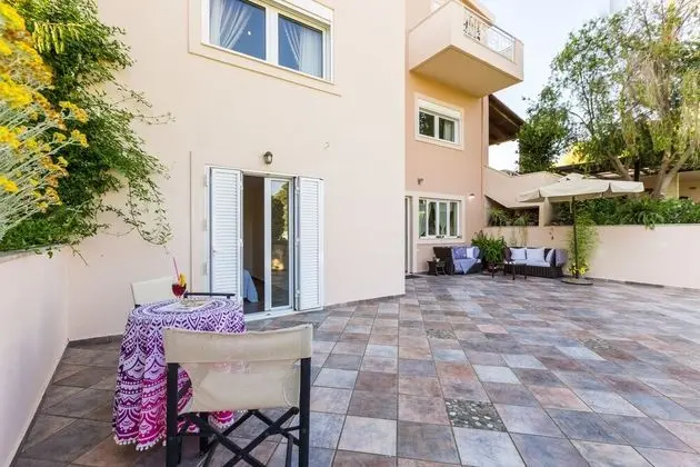 Family Villa, 5 Yatak Odası, Kişiye Özel Havuzlu, Dağ Manzaralı