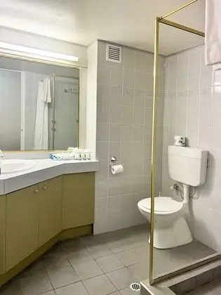 Standard Tek Büyük veya İki Ayrı Yataklı Oda, Birden Çok Yatak