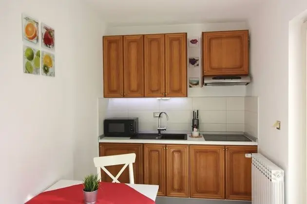 Comfort Stüdyo Süit, 1 Büyük (Queen) Boy Yatak, Teras, Bahçe Manzaralı