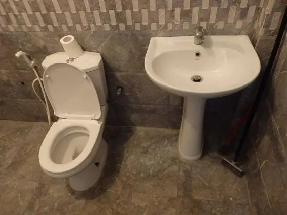 Üç Kişilik Oda, 1 Çift Kişilik Yatak, Sigara İçilmez