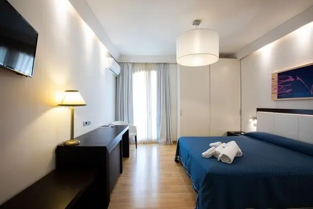 Deluxe Tek Büyük Yataklı Oda, Deniz Manzaralı