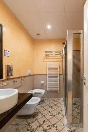 Deluxe Tek Büyük Yataklı Oda, Deniz Manzaralı