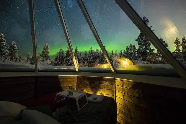 Aurora Cabin