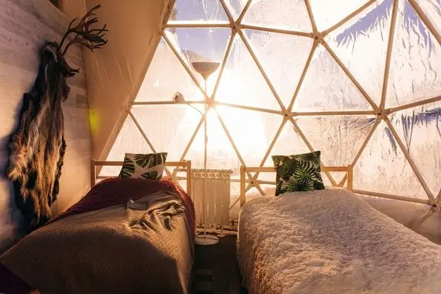 Standard Kır Evi, Tepe Manzaralı