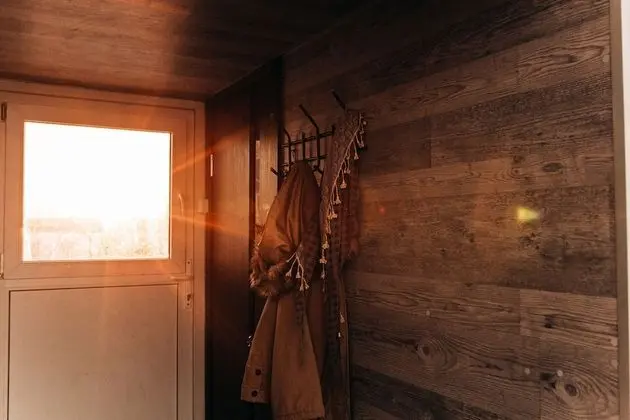 Standard Kır Evi, Tepe Manzaralı