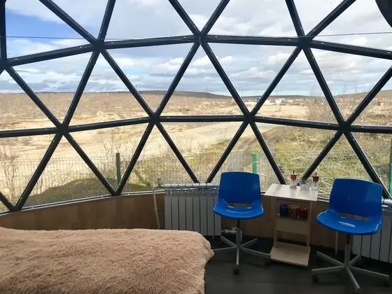 Standard Kır Evi, Tepe Manzaralı