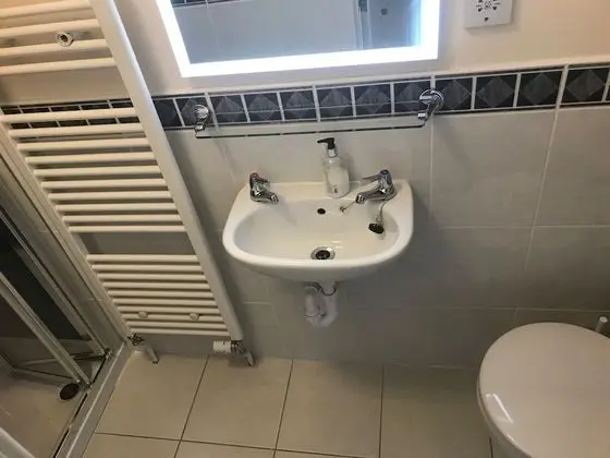 Tek Büyük Yataklı Oda