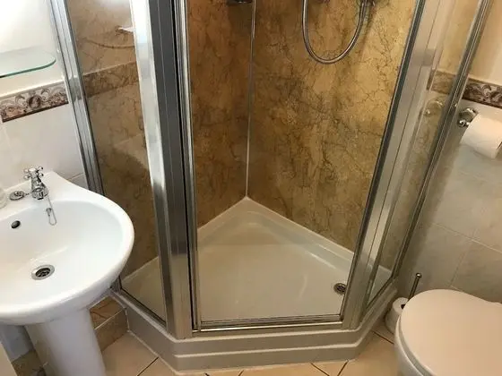 Tek Büyük Yataklı Oda, Bahçe Manzaralı