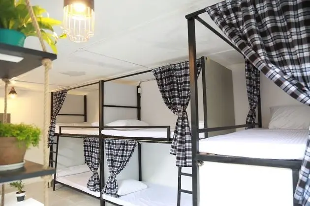 Ortak Ranzalı Oda, Karma Ranzalı Oda (Bed in 6-Bed)