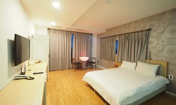 Couple room (included breakfast for 2 people)