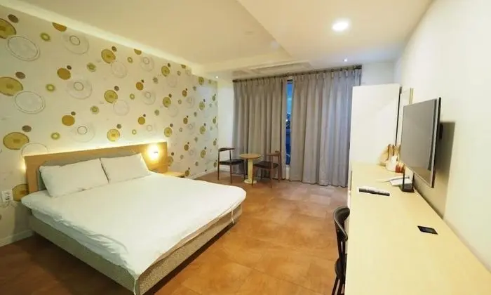 Couple room (included breakfast for 2 people)