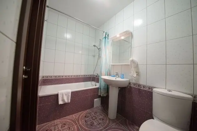 Standard Tek Büyük Yataklı Oda
