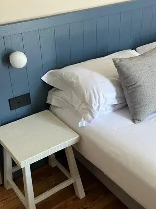 Tek Büyük Yataklı Oda, Balkon, Göl Manzaralı