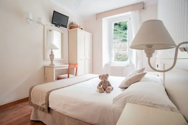 Tek Büyük Yataklı Oda, Dağ Manzaralı