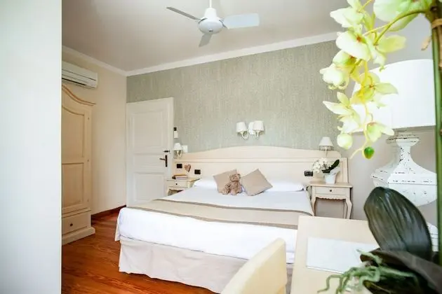 Tek Büyük Yataklı Oda, Dağ Manzaralı