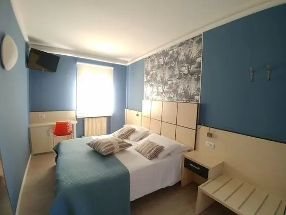 Tek Büyük veya İki Ayrı Yataklı Oda