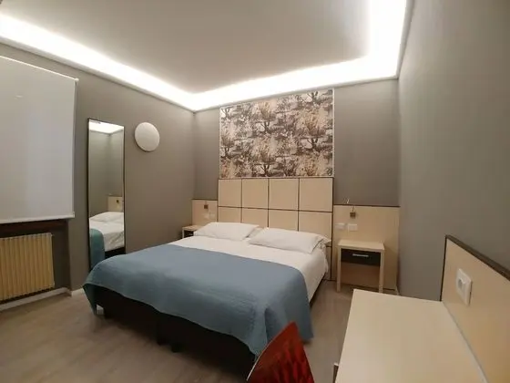 Tek Büyük veya İki Ayrı Yataklı Oda