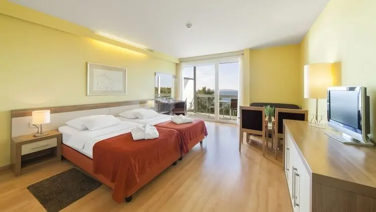 Premium İki Ayrı Yataklı Oda, Balkon, Denize Bakan