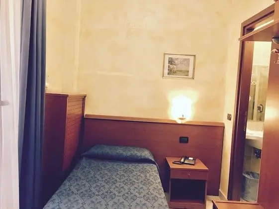 Tek Kişilik Oda