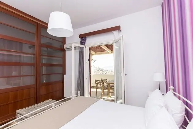 Villa, Birden Çok Yatak Odası, Havuz Manzaralı