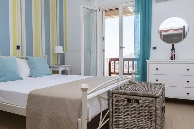 Villa, Birden Çok Yatak Odası, Havuz Manzaralı