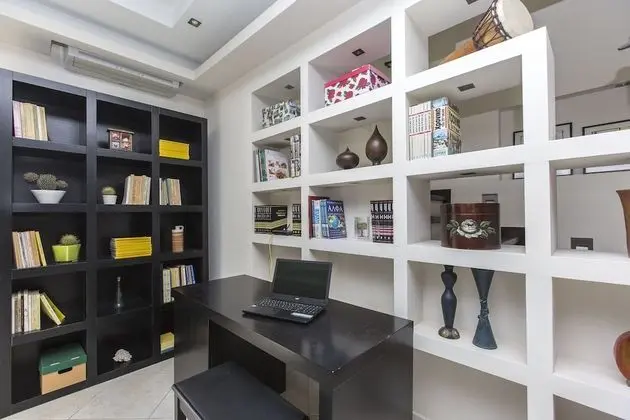 Villa, Birden Çok Yatak Odası, Havuz Manzaralı