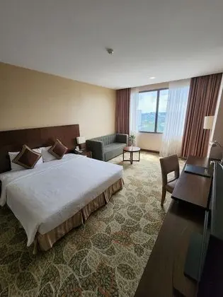 Premium Deluxe