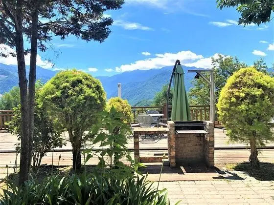 Superior Dağ Evi, 2 Çift Kişilik Yatak, Küçük Mutfak, Dağ Manzaralı