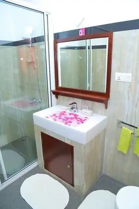 Deluxe Tek Büyük Yataklı Oda, 1 En Büyük (King) Boy Yatak, Sigara İçilmez, Kısmi Deniz Manzarası