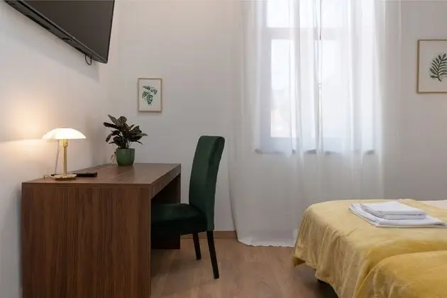 Grand Tek Büyük veya İki Ayrı Yataklı Oda
