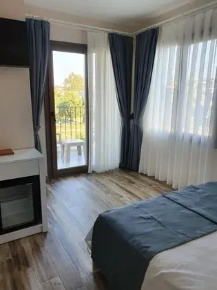 Çift Kişilik, Marina Manzaralı, Balkonlu
