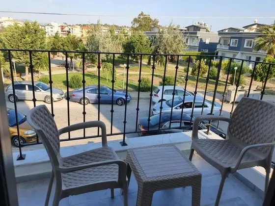Çift Kişilik, Marina Manzaralı, Balkonlu