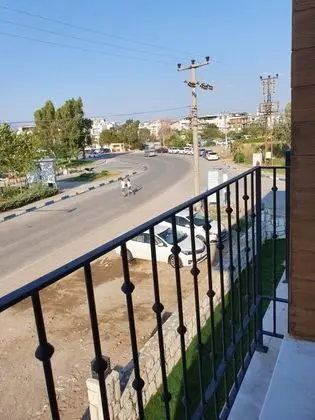 Classic İki Tek Yataklı Oda, Marina Manzaralı, Fransız Balkonlu