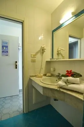 Üç Kişilik Oda, Balkon, Bahçe Manzaralı (Gardenia 21 mq)