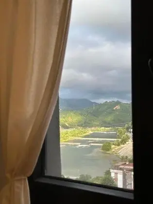 Premium Suite, Dere Manzaralı, Balkonlu
