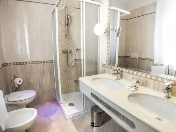 Exclusive Tek Büyük veya İki Ayrı Yataklı Oda