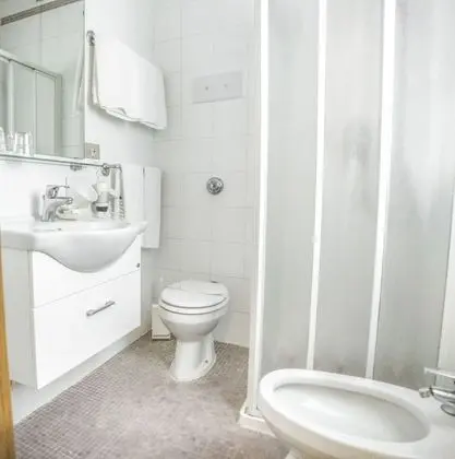 Standard Tek Büyük veya İki Ayrı Yataklı Oda