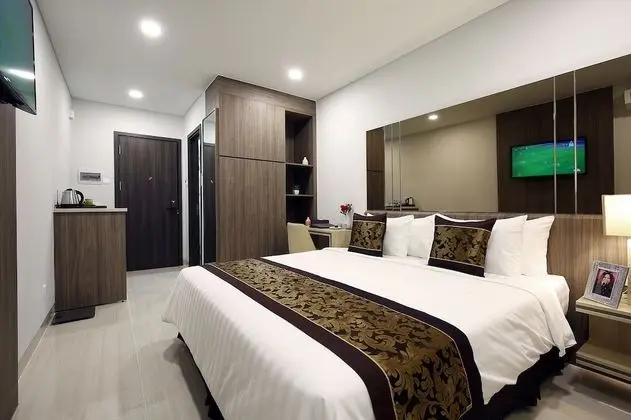 Deluxe Tek Büyük Yataklı Oda